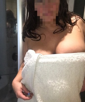 🌹
Наши встречи будут наполнены страстью, лаской и наслаждением. Я знаю, как доставить тебе настоящее блаженство и расслабление. 💫
У меня множество услуг, которые я могу предложить тебе - от классического секса до ролевых игр и фетишей. Нет никаких запретов или стеснений, только твои самые сокровенные фантазии, которые станут реальностью. 💋
Мои отзывы гарантируют мою надежность и профессионализм. Москва - мой город, и я с удовольствием приглашаю тебя в свою уютную квартиру, где все будет предназначено только для твоей полной удовлетворенности. 🏩
Не упусти возможность испытать истинное наслаждение со мной. Смотри мои фото, чтобы увидеть, какая я прекрасная и соблазнительная. Теперь осталось только одно - набрать мой номер и получить все то, о чем ты так давно мечтал. Жду тебя, чтобы сделать наше свидание незабываемым! 💫💕 Инна